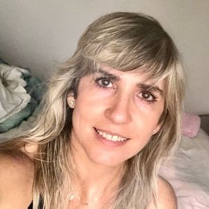 Meet your Posher, Mia